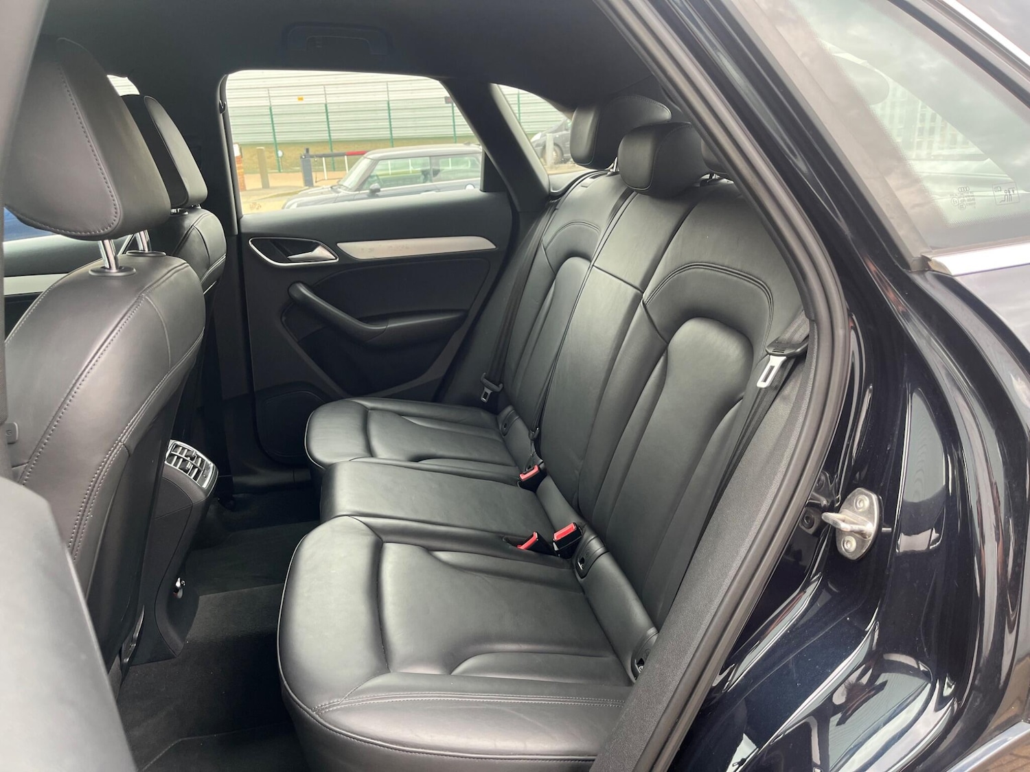 Used Audi Q3 2013 for sale - 78185110: Photo 38