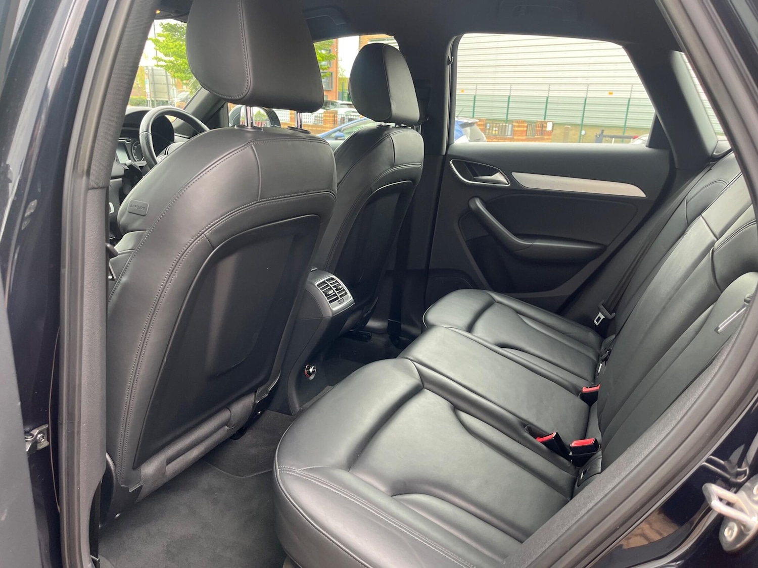 Used Audi Q3 2013 for sale - 78185110: Photo 39