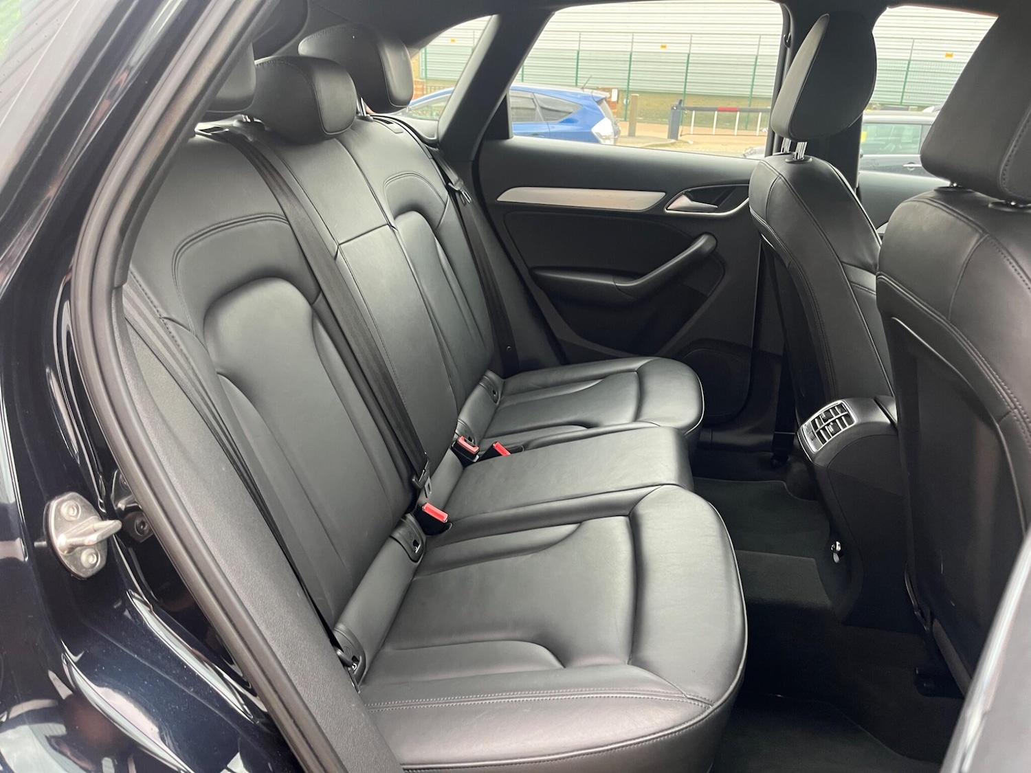 Used Audi Q3 2013 for sale - 78185110: Photo 41