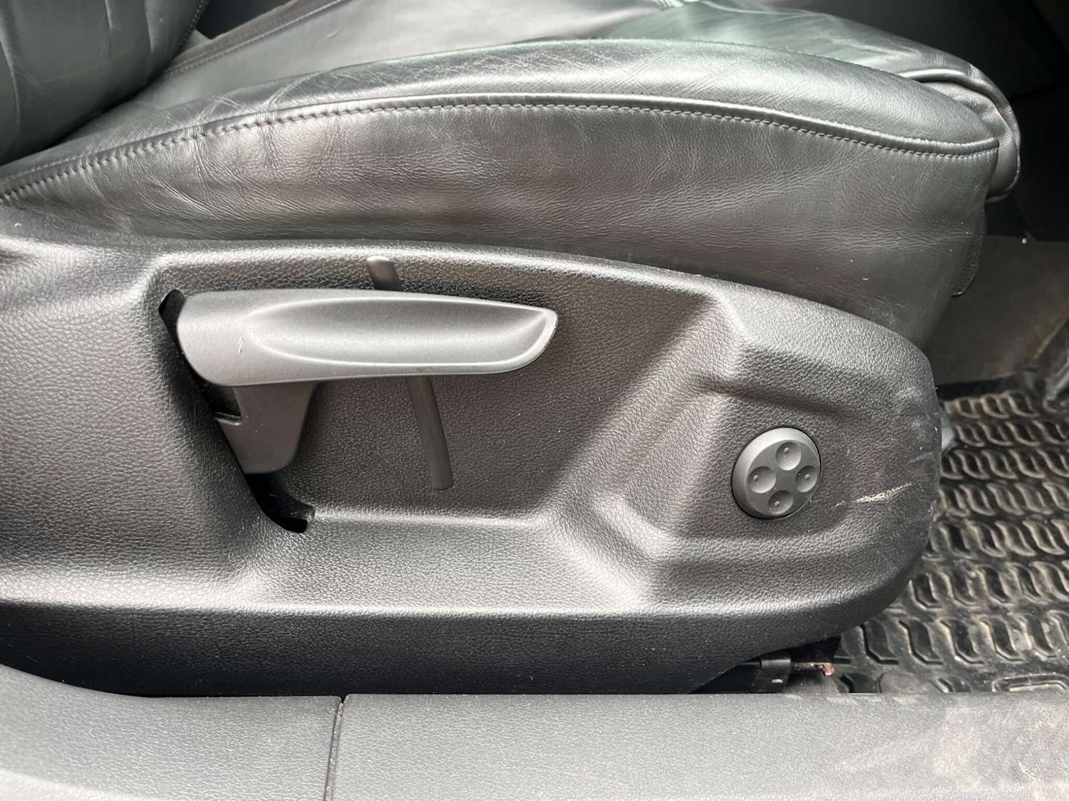 Used Audi Q3 2013 for sale - 78185110: Photo 53