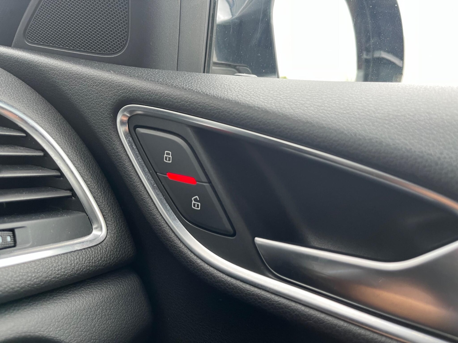 Used Audi Q3 2013 for sale - 78185110: Photo 55