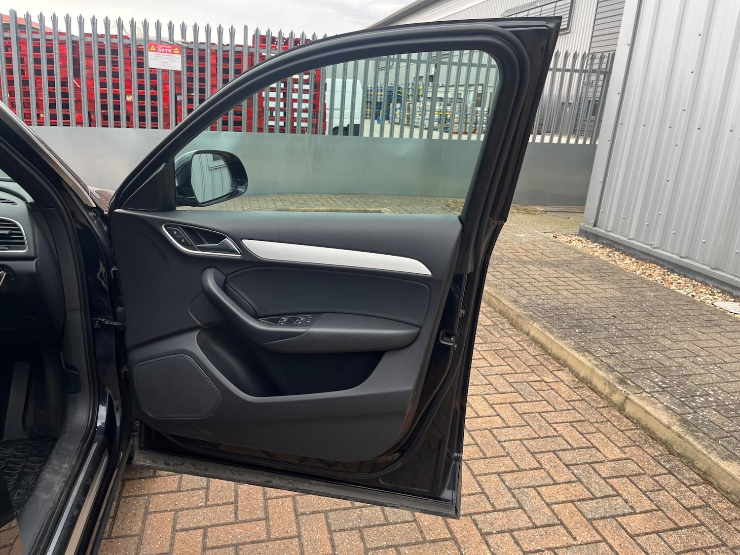 Used Audi Q3 2013 for sale - 78185110: Photo 56