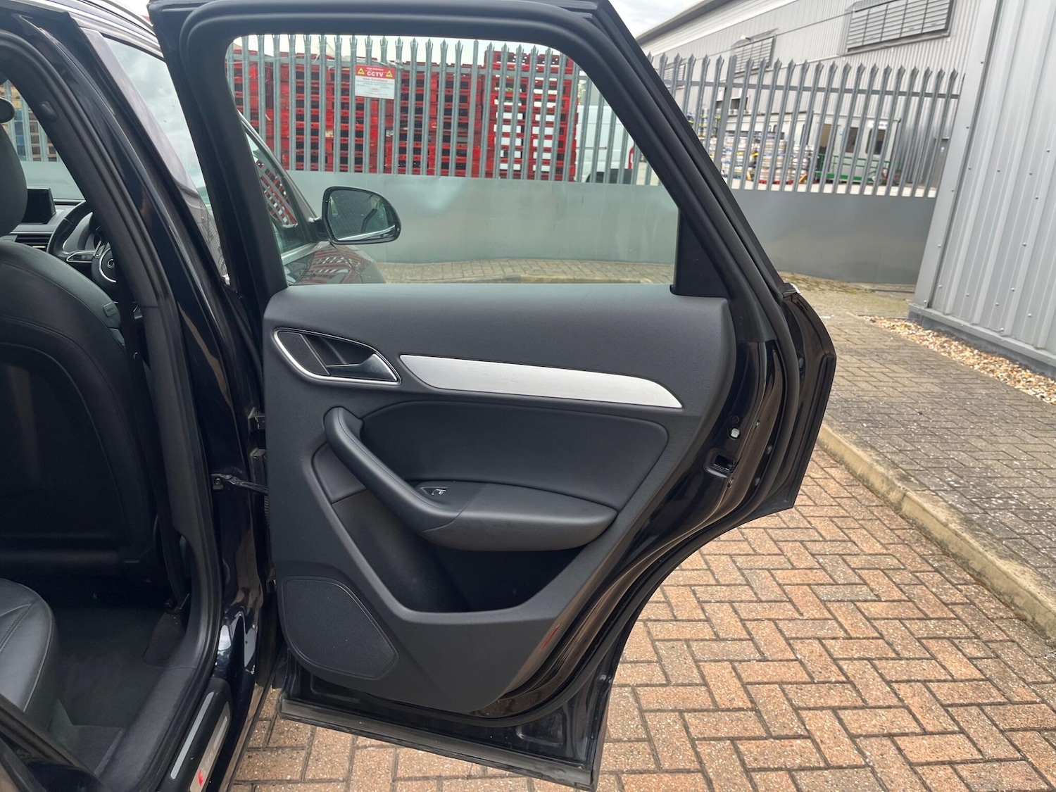 Used Audi Q3 2013 for sale - 78185110: Photo 57