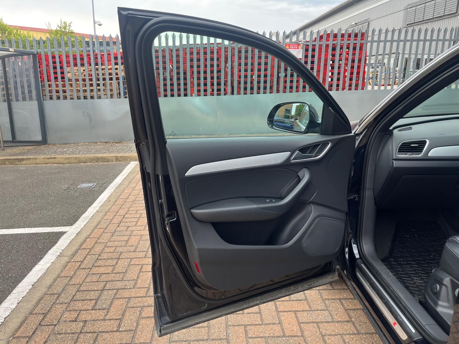 Used Audi Q3 2013 for sale - 78185110: Photo 59