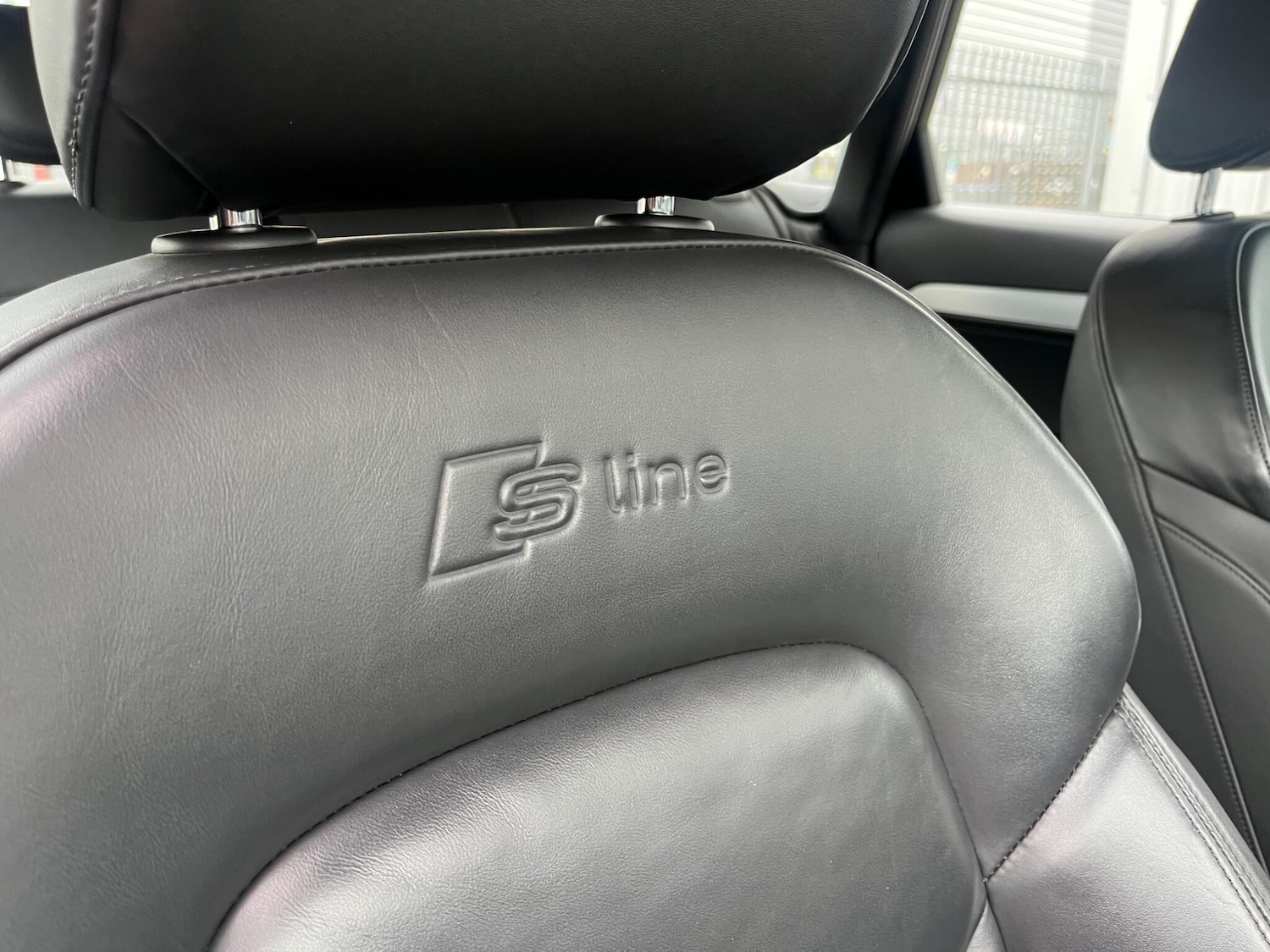 Used Audi Q3 2013 for sale - 78185110: Photo 86