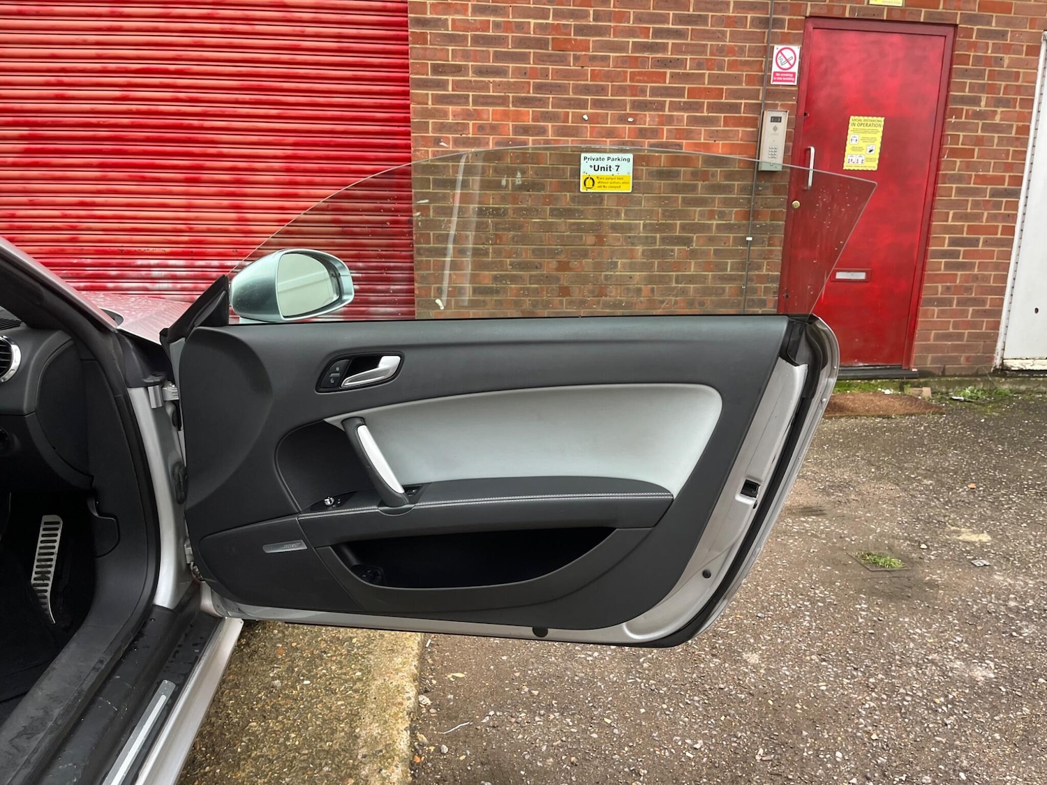 Used Audi TT 2011 for sale - 77305335: Photo 43