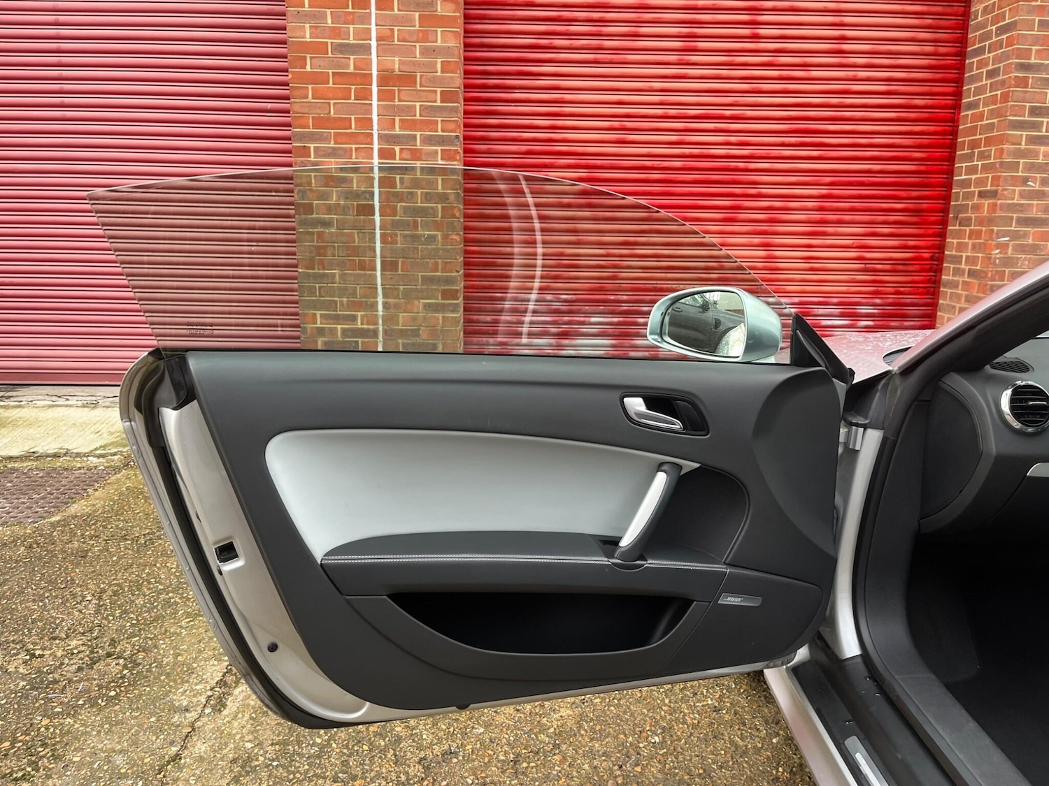 Used Audi TT 2011 for sale - 77305335: Photo 44