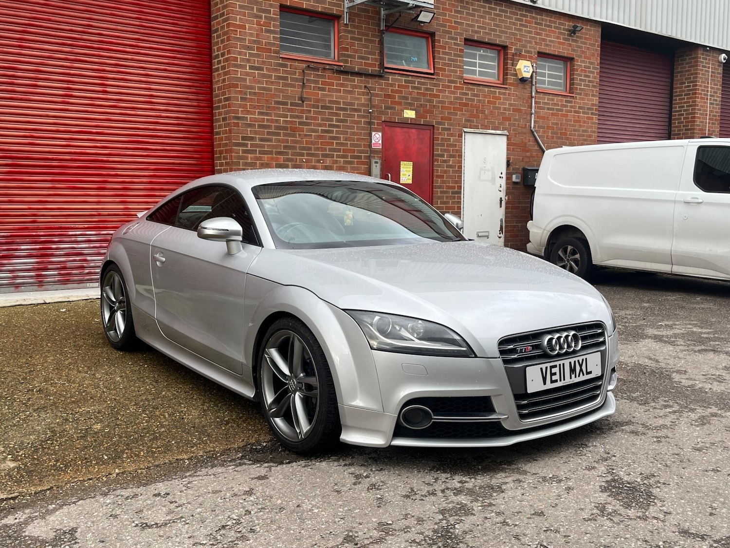 Used Audi TT 2011 for sale - 77305335: Photo 5