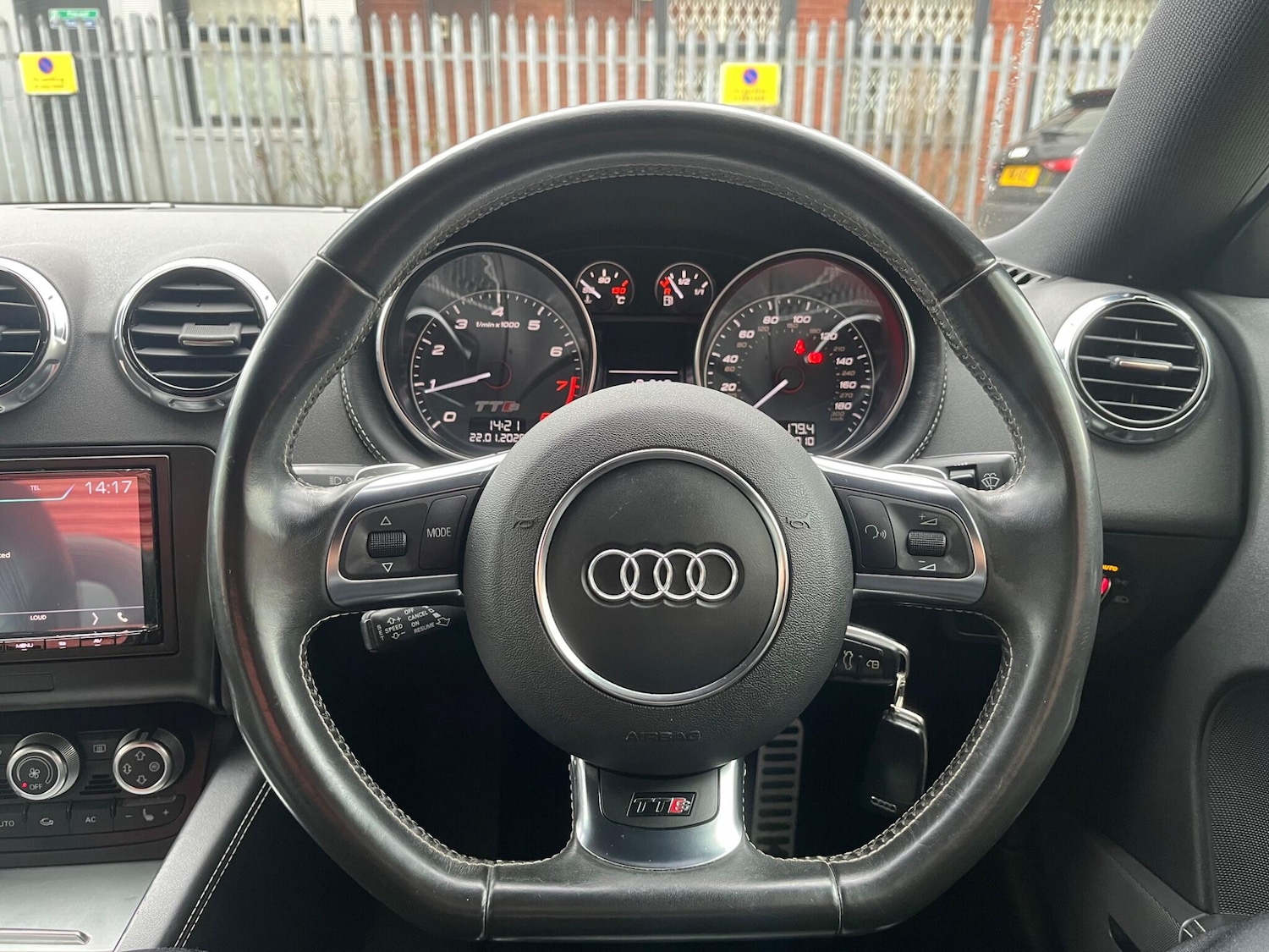 Used Audi TT 2011 for sale - 77305335: Photo 60