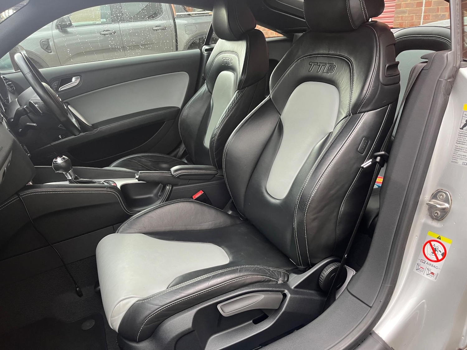 Used Audi TT 2011 for sale - 77305335: Photo 62