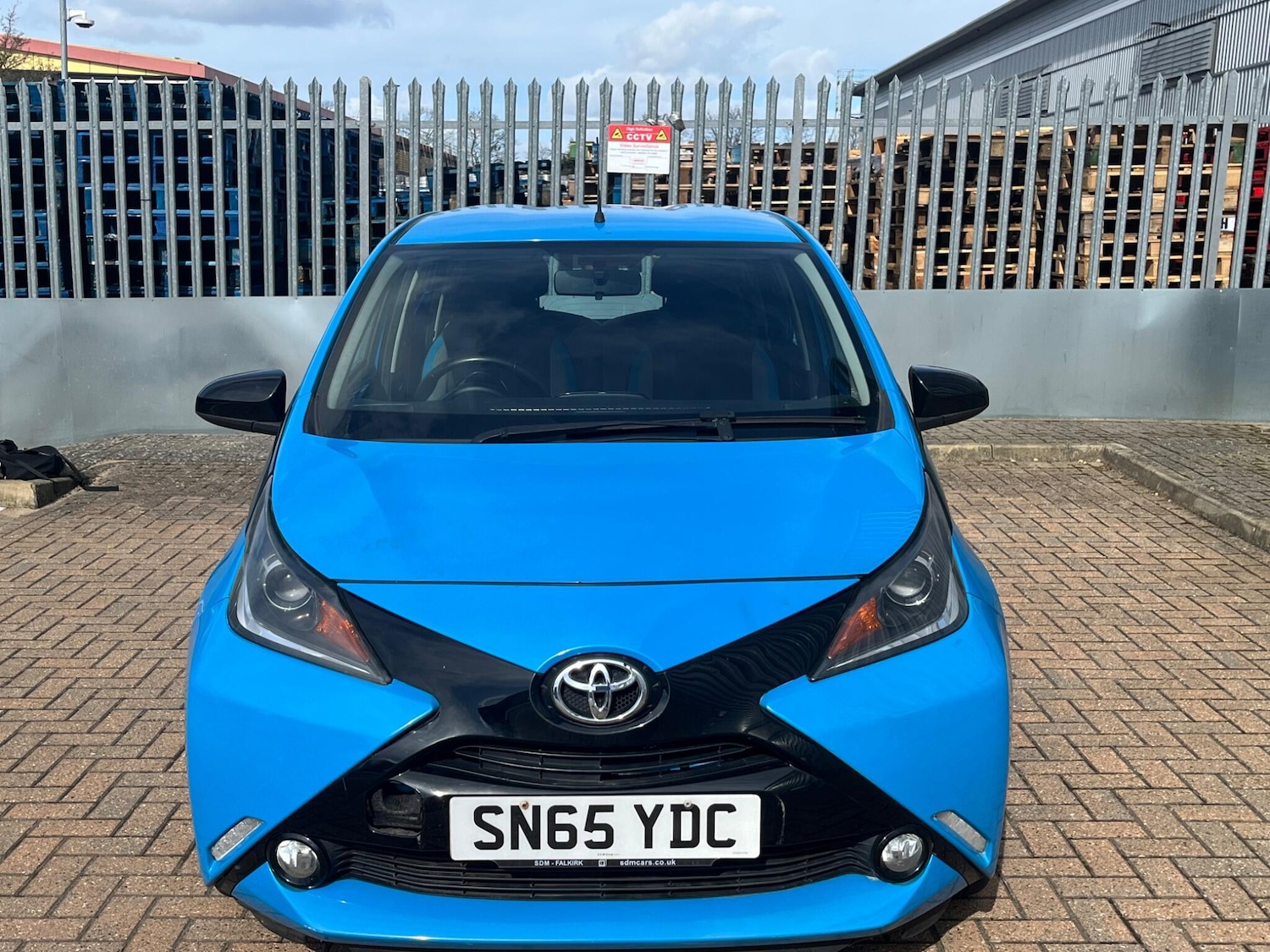 Used Toyota AYGO 2015 for sale - 77892539: Photo 3
