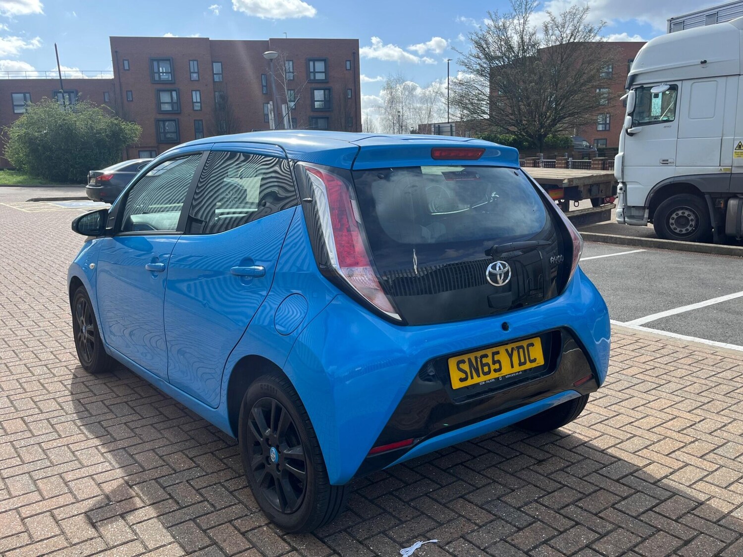 Used Toyota AYGO 2015 for sale - 77892539: Photo 5