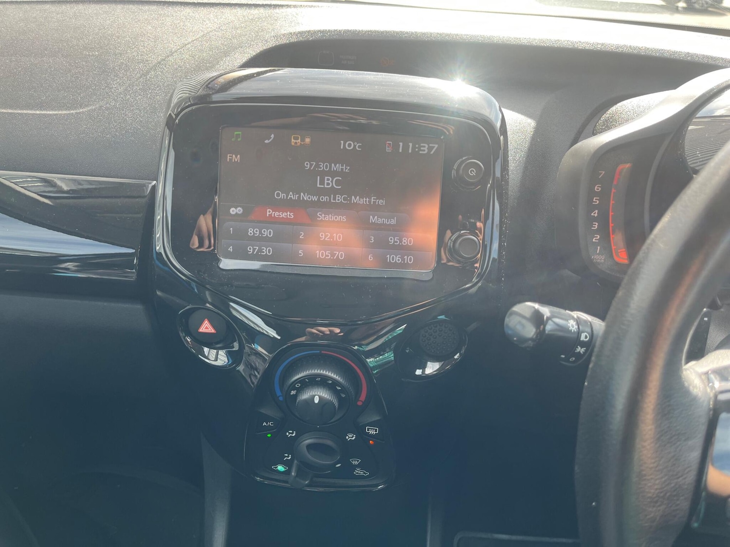 Used Toyota AYGO 2015 for sale - 77892539: Photo 55