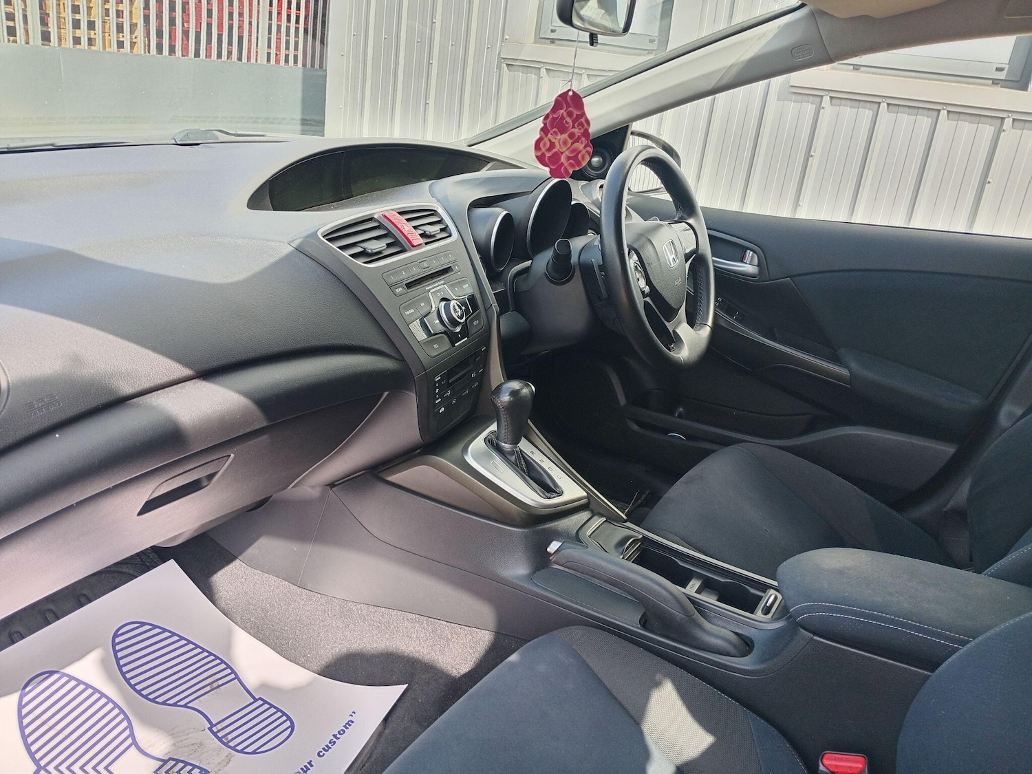 Vehicle 21
