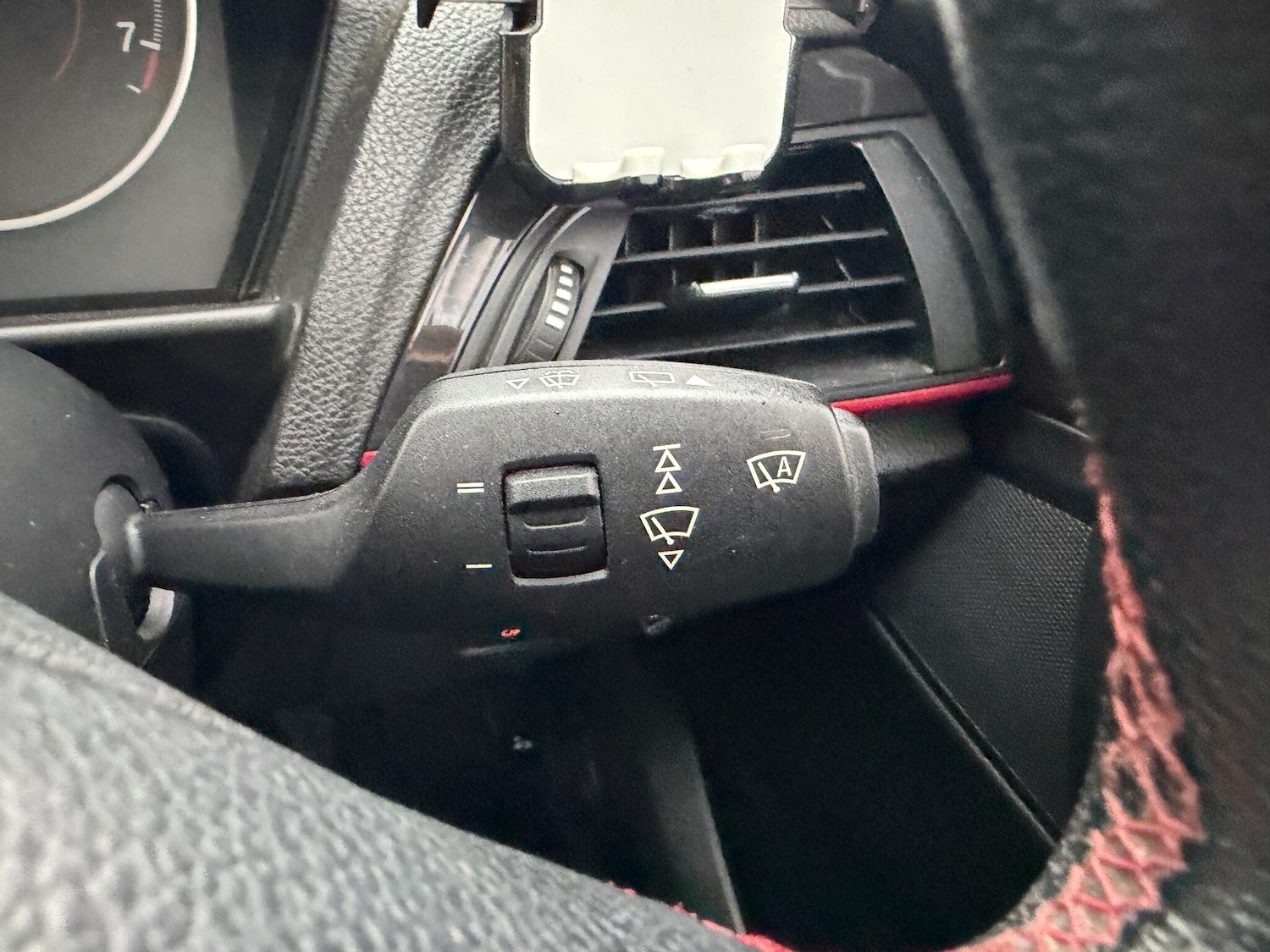 Used BMW 1 Series 2014 for sale - 76855783: Photo 32