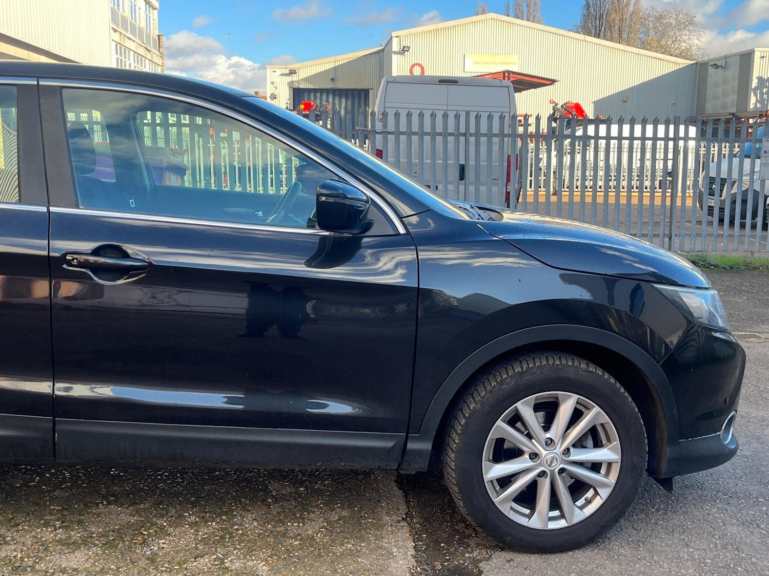 Used Nissan Qashqai 2015 for sale - 76781264: Photo 20