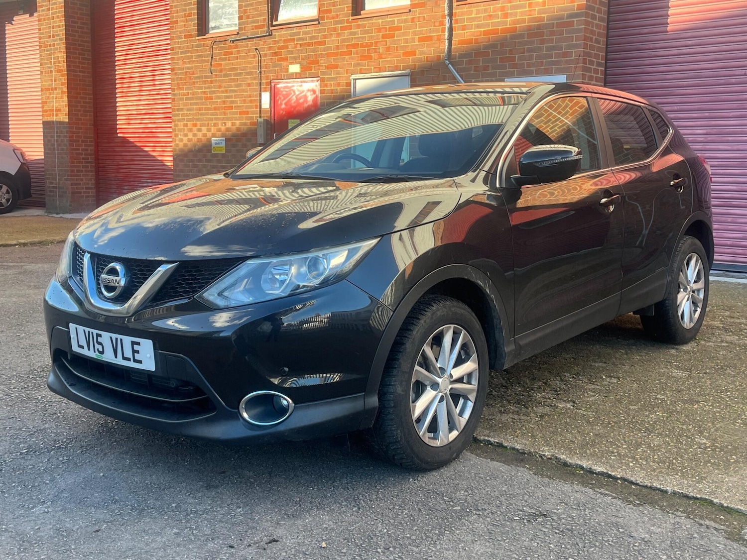 Used Nissan Qashqai 2015 for sale - 76781264: Photo 3
