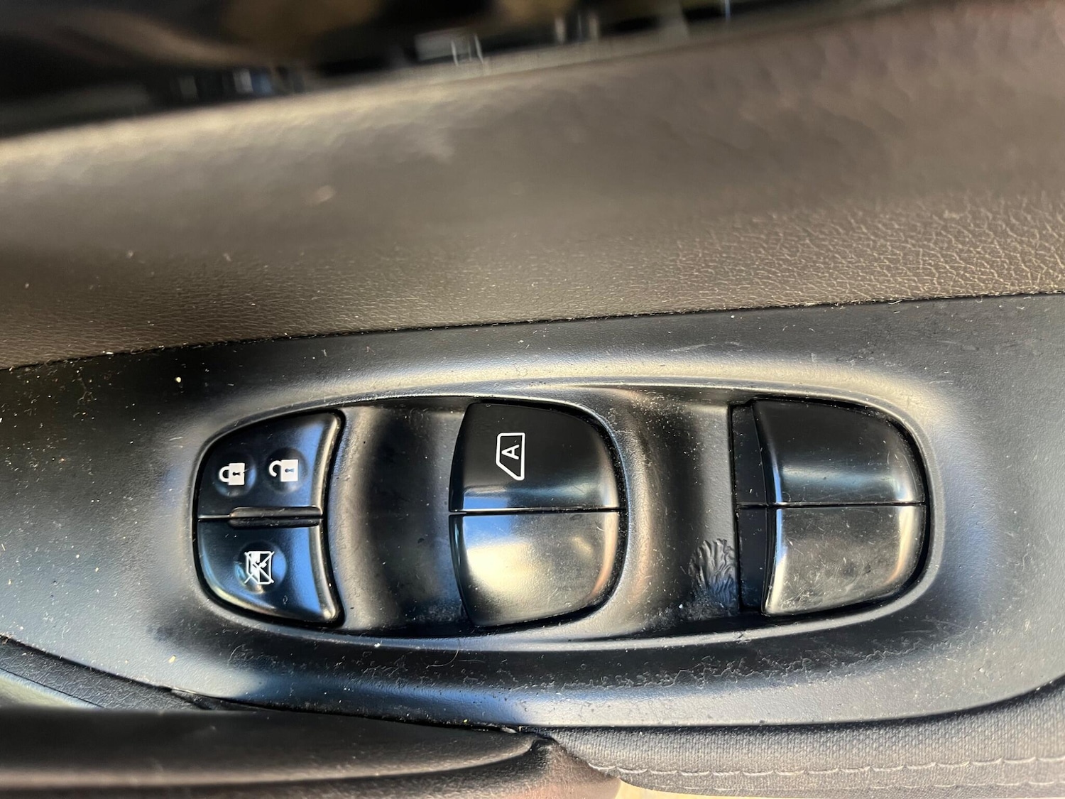 Used Nissan Qashqai 2015 for sale - 76781264: Photo 45