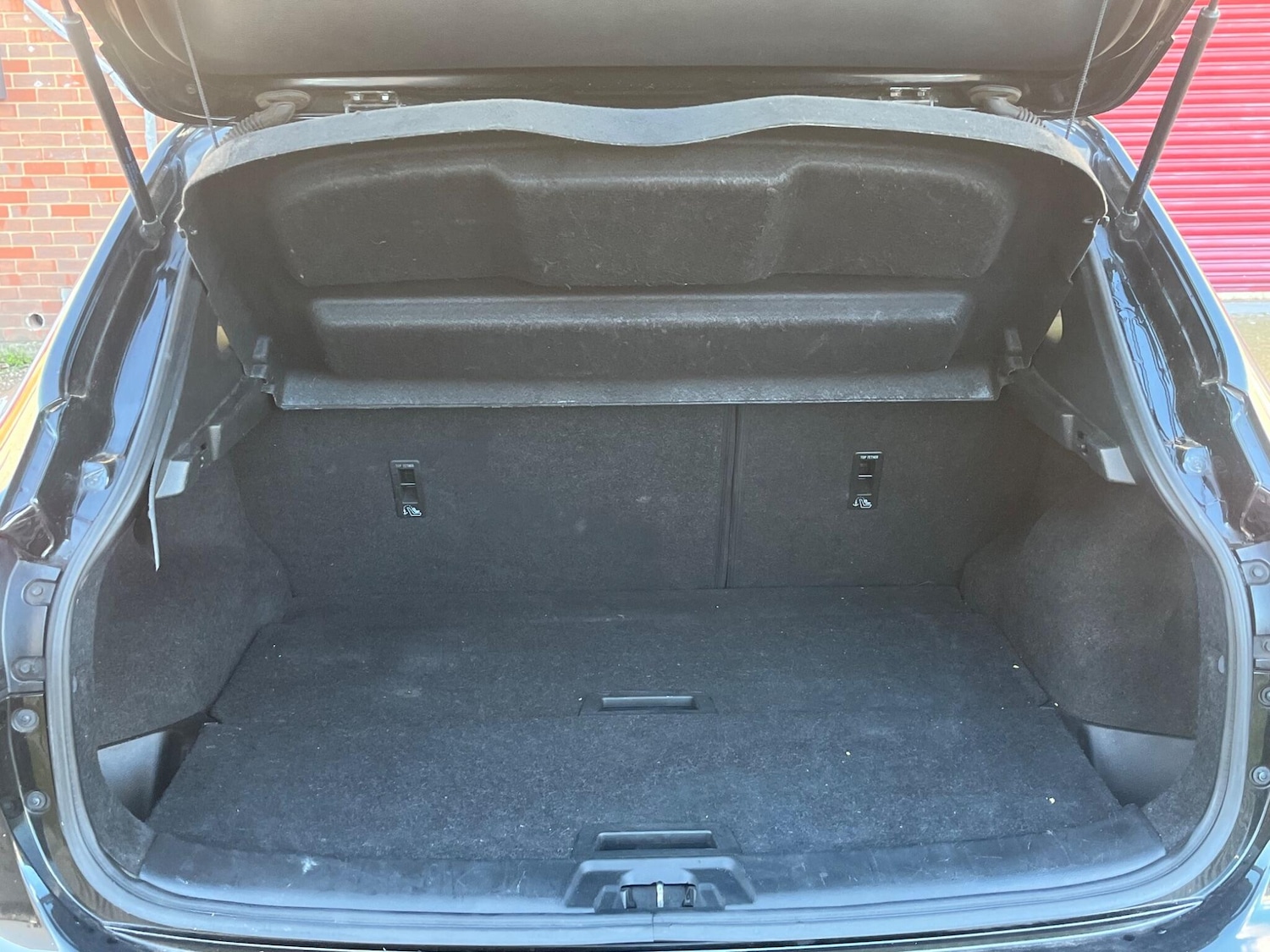 Used Nissan Qashqai 2015 for sale - 76781264: Photo 63