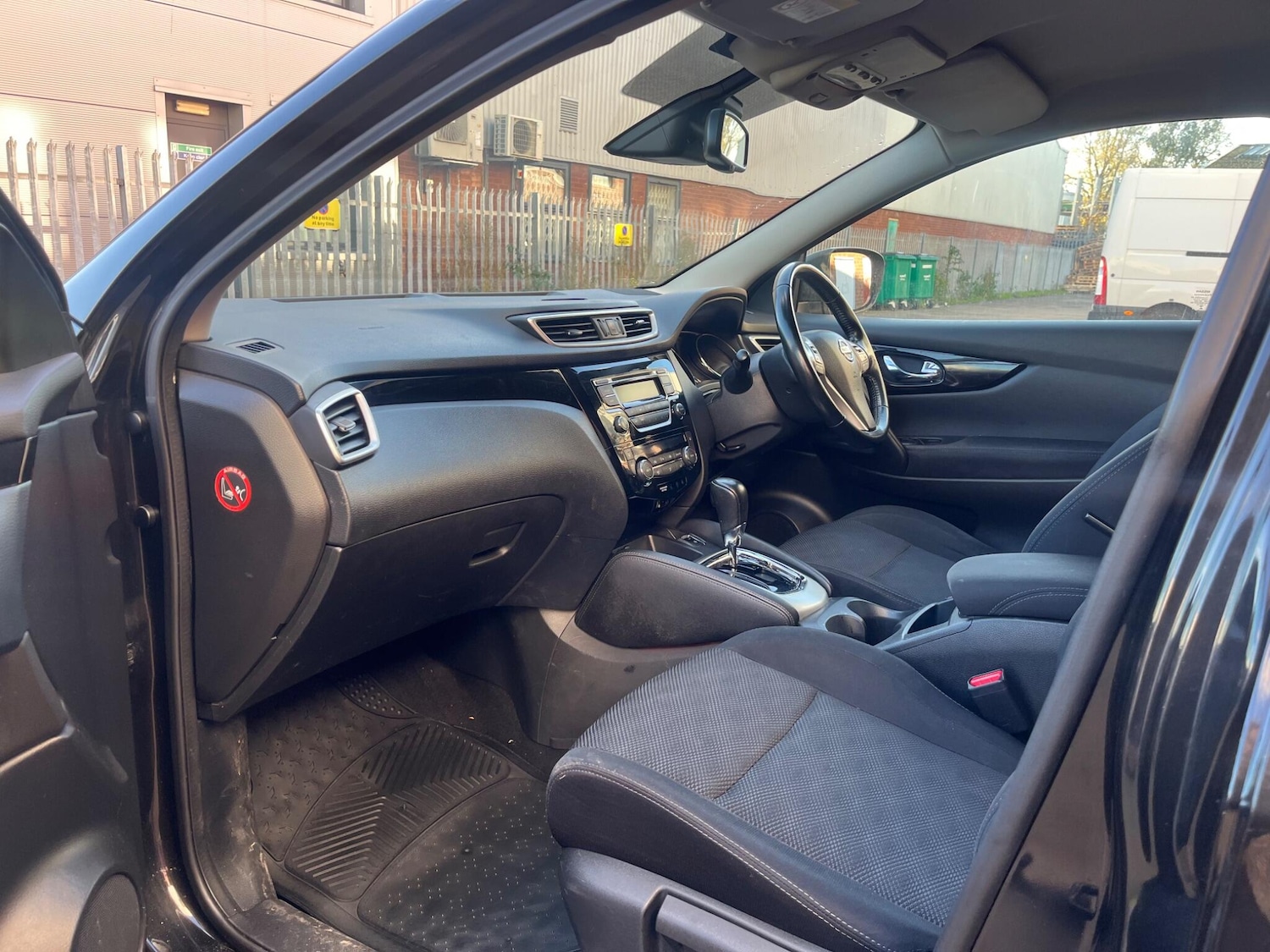 Used Nissan Qashqai 2015 for sale - 76781264: Photo 66