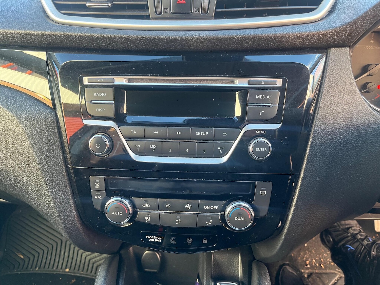 Used Nissan Qashqai 2015 for sale - 76781264: Photo 73