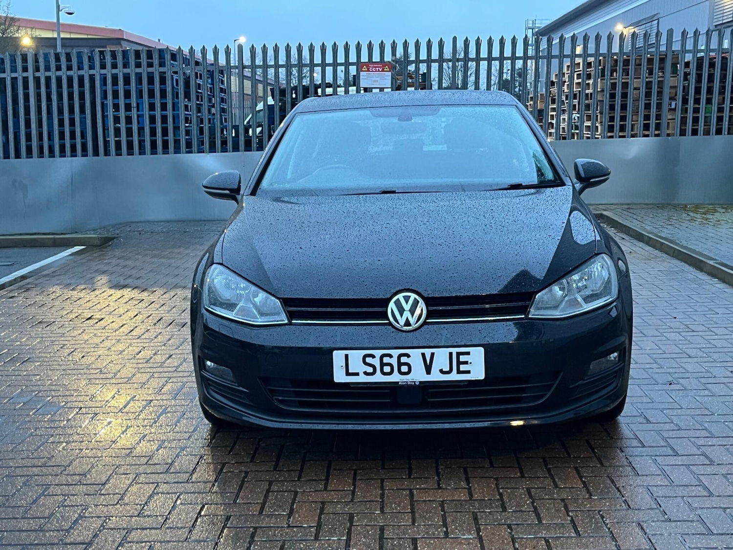 Used Volkswagen Golf 2016 for sale - 77468929: Photo 14