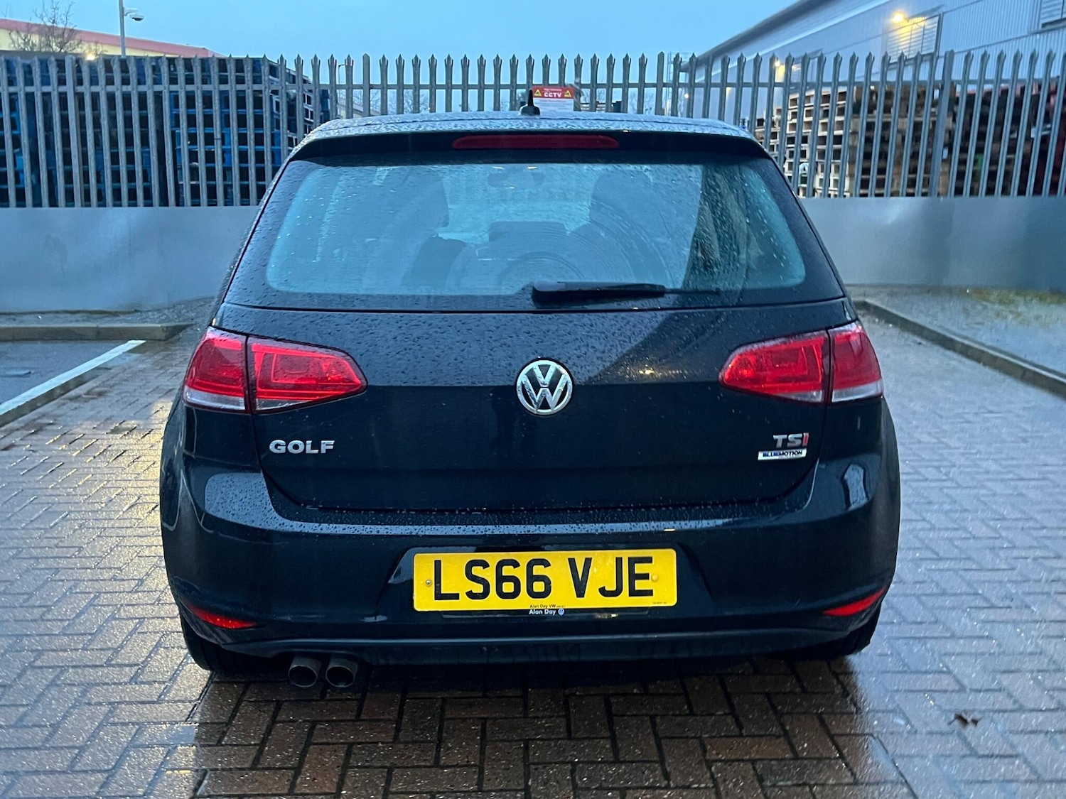 Used Volkswagen Golf 2016 for sale - 77468929: Photo 23