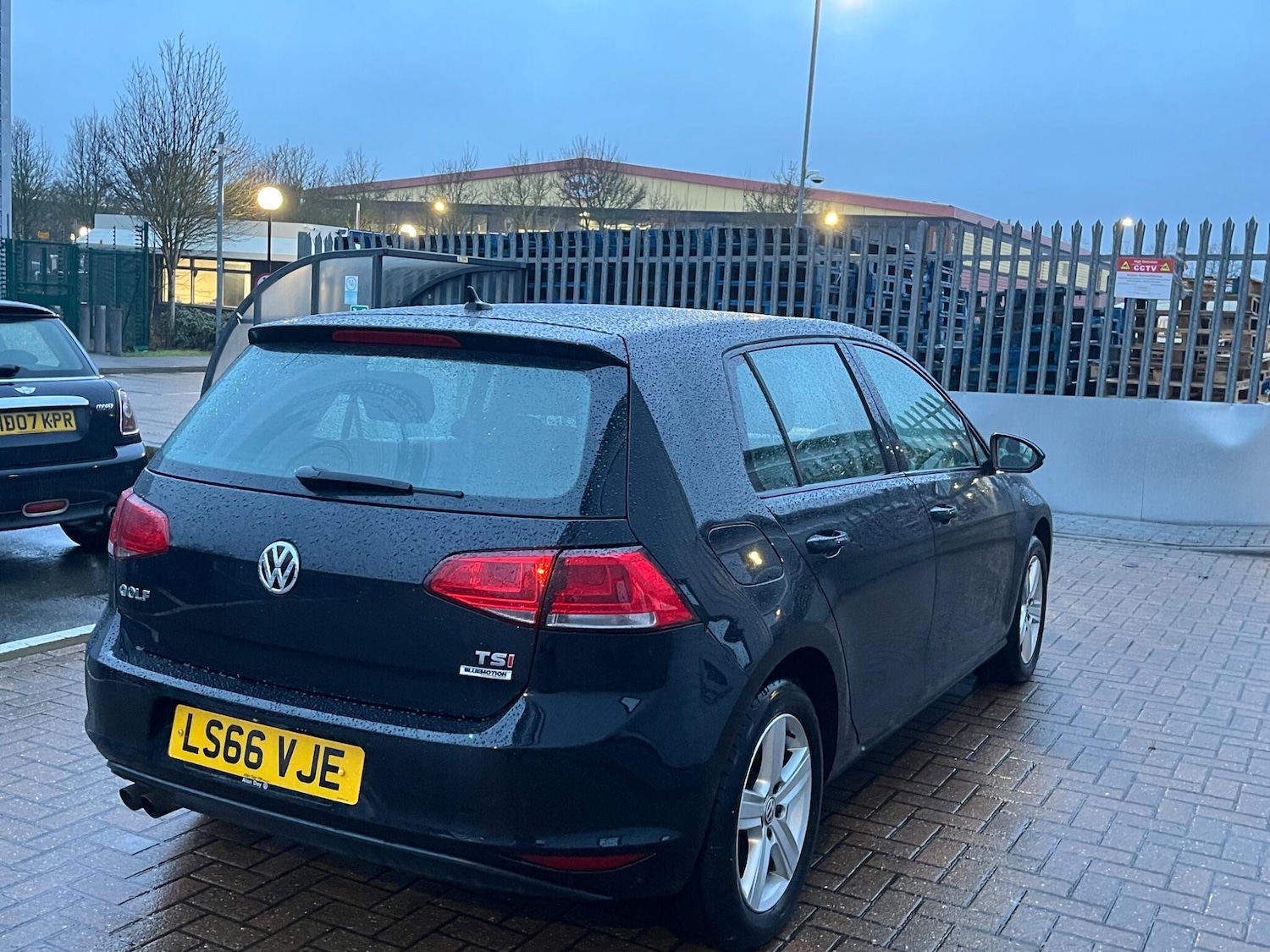 Used Volkswagen Golf 2016 for sale - 77468929: Photo 28