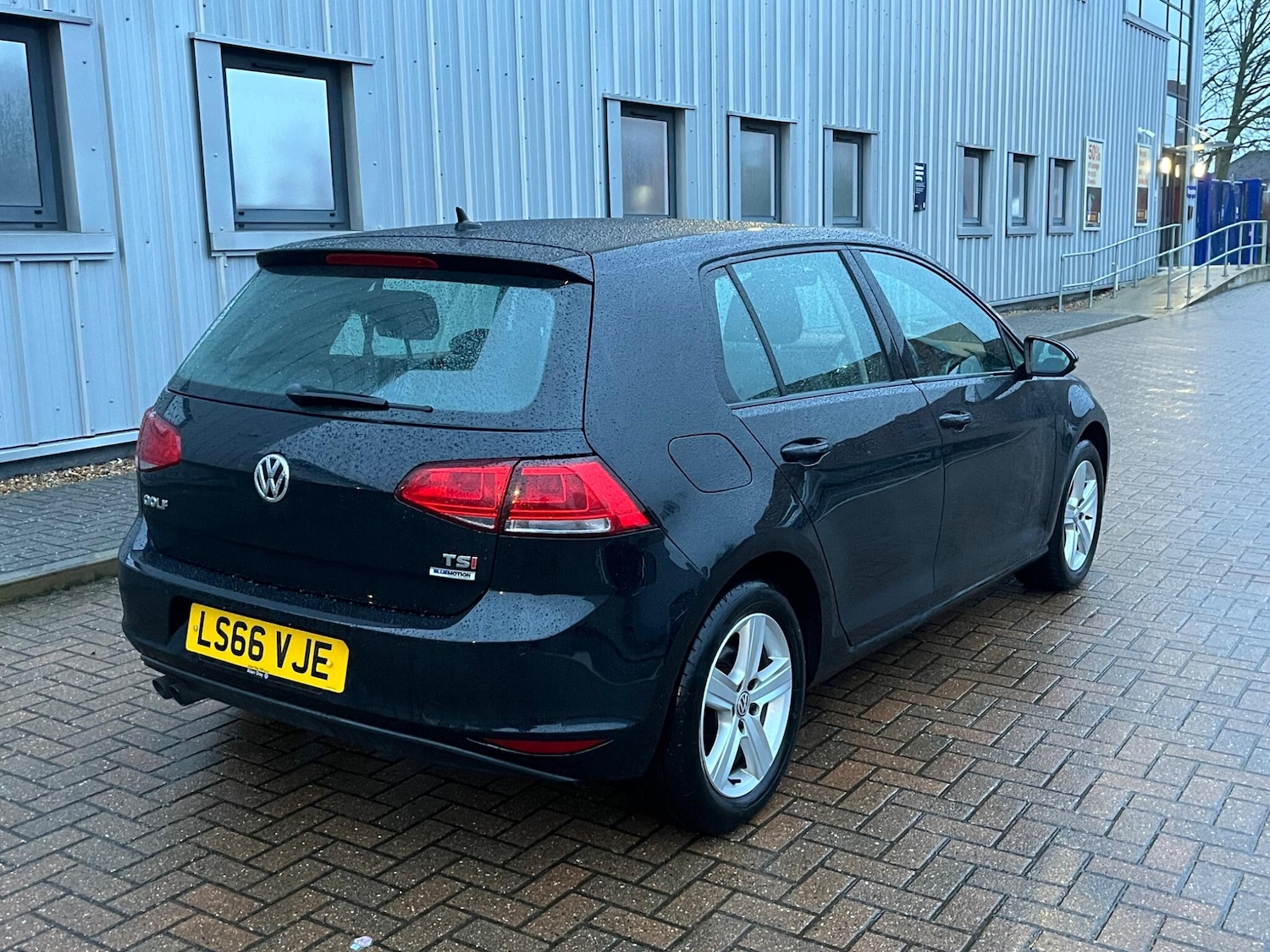 Used Volkswagen Golf 2016 for sale - 77468929: Photo 30