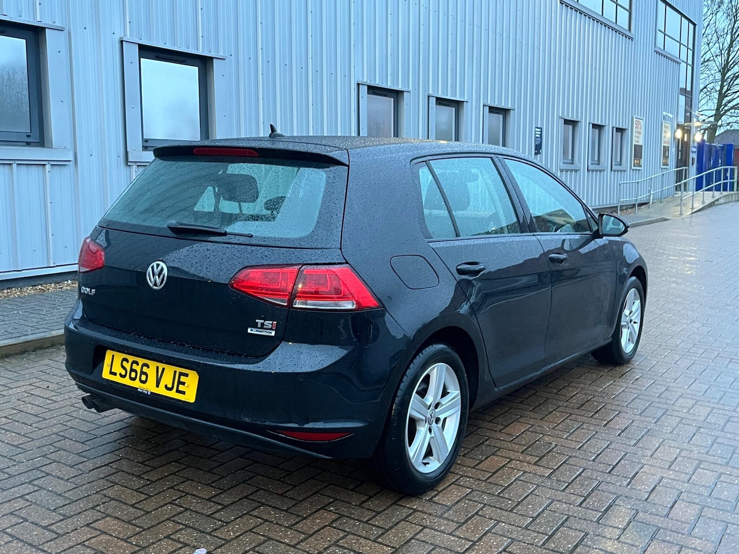 Used Volkswagen Golf 2016 for sale - 77468929: Photo 31