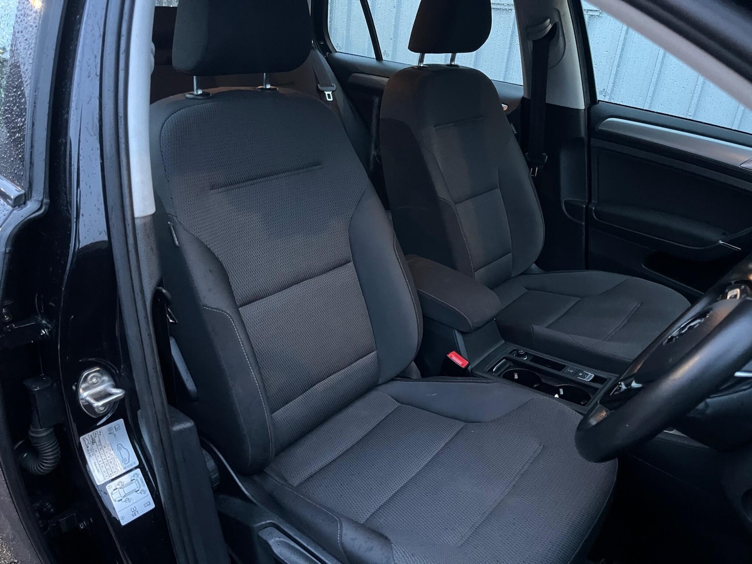 Used Volkswagen Golf 2016 for sale - 77468929: Photo 42