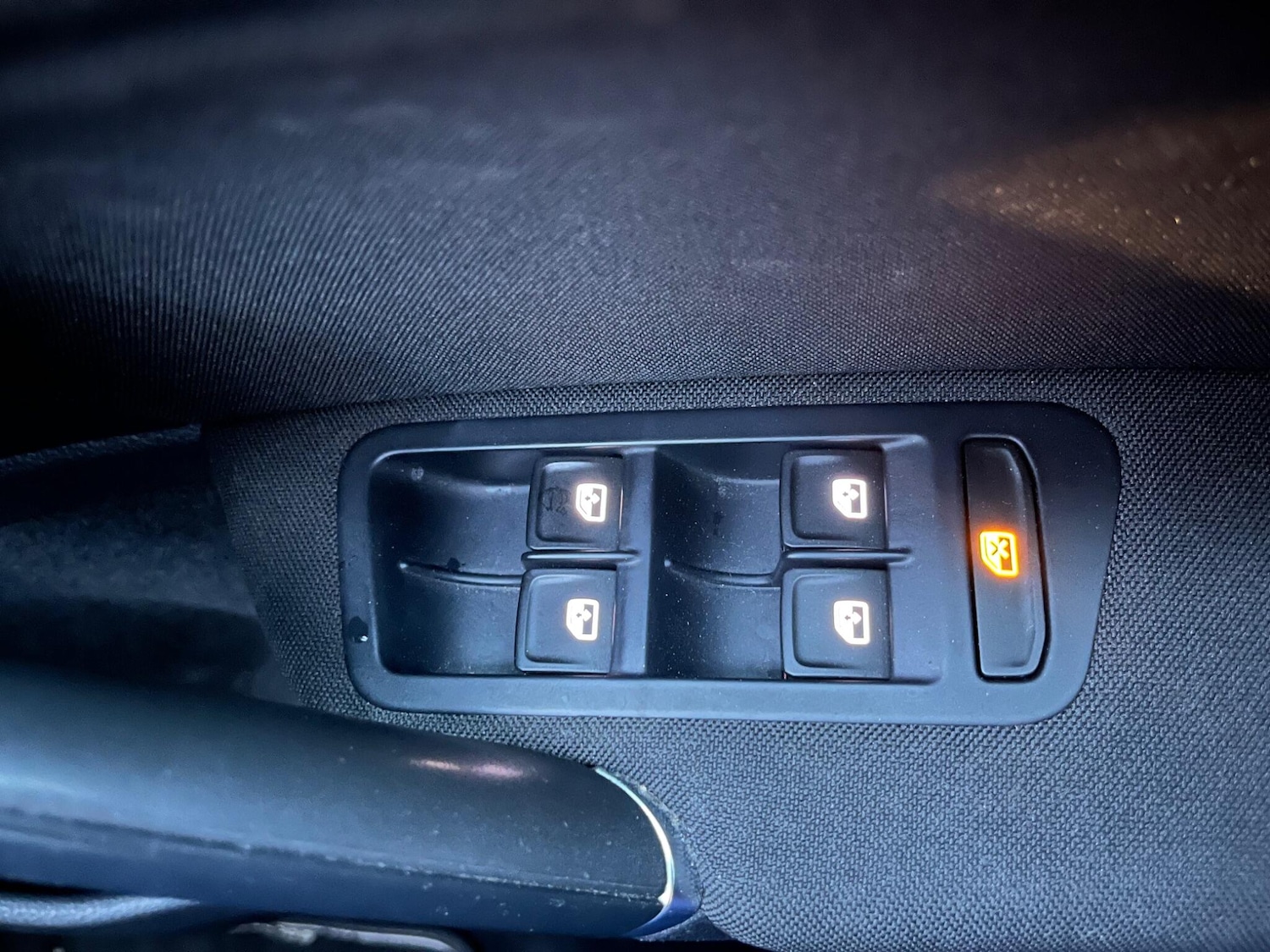 Used Volkswagen Golf 2016 for sale - 77468929: Photo 54