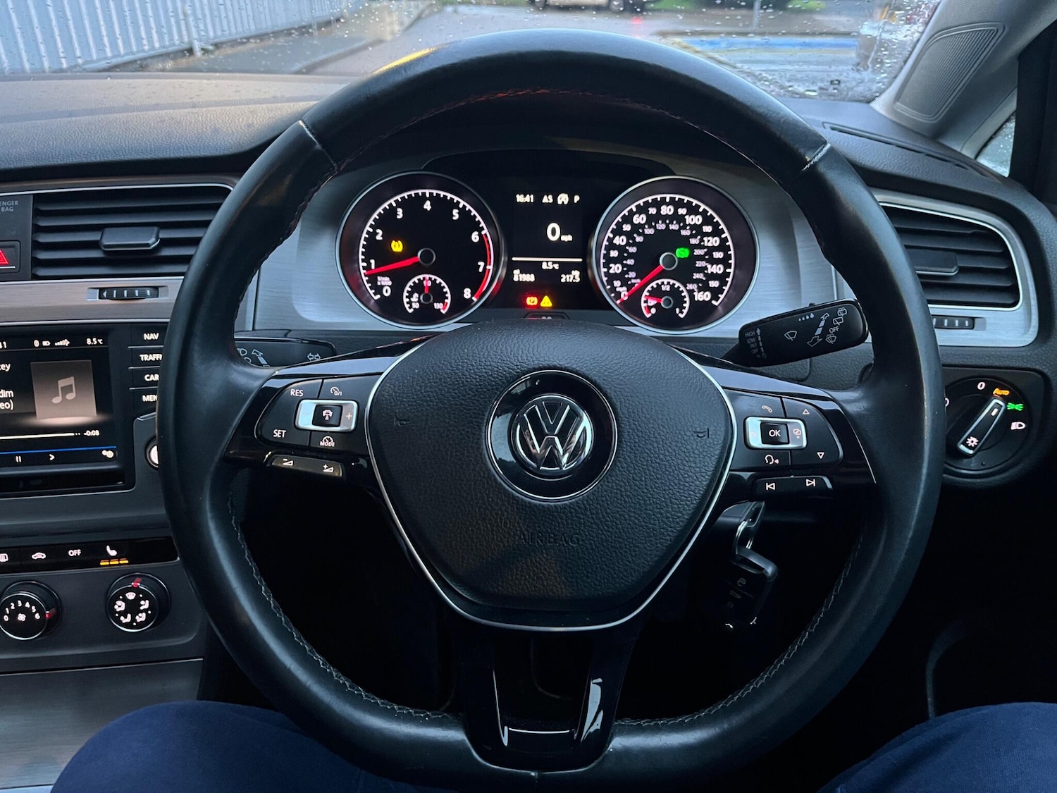 Used Volkswagen Golf 2016 for sale - 77468929: Photo 85