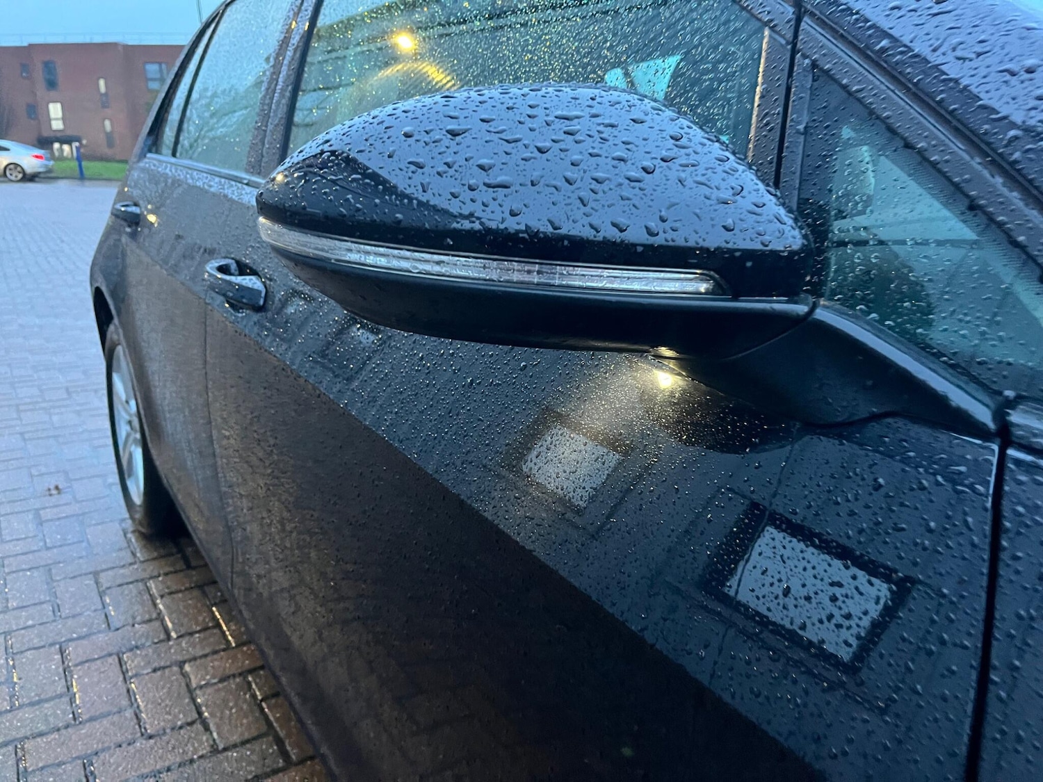 Used Volkswagen Golf 2016 for sale - 77468929: Photo 96