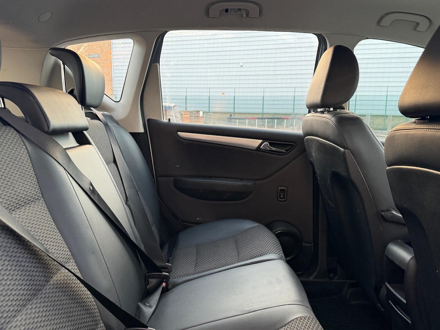 Used Mercedes-Benz A-Class 2010 for sale - 76753184: Photo 23