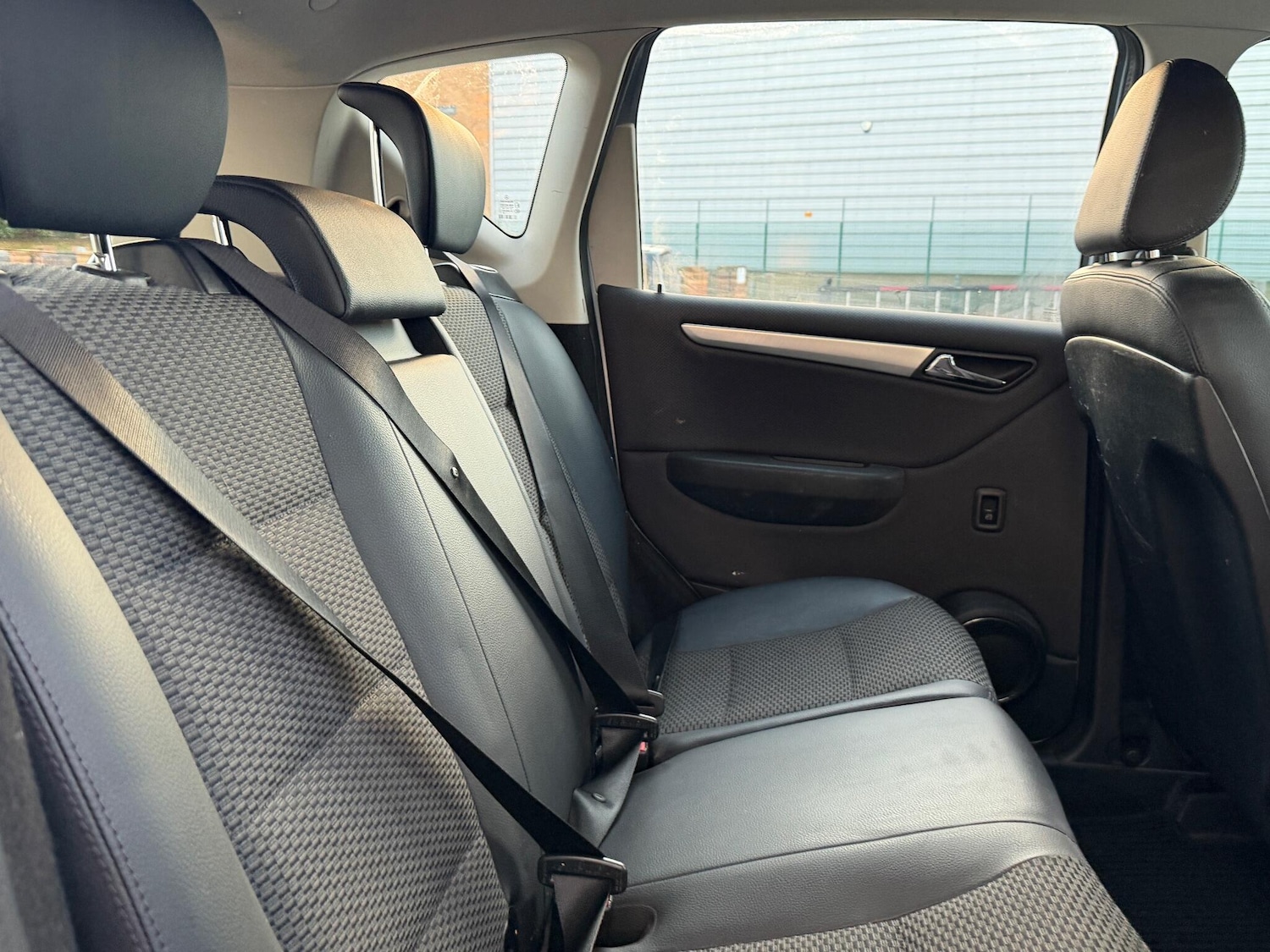 Used Mercedes-Benz A-Class 2010 for sale - 76753184: Photo 24