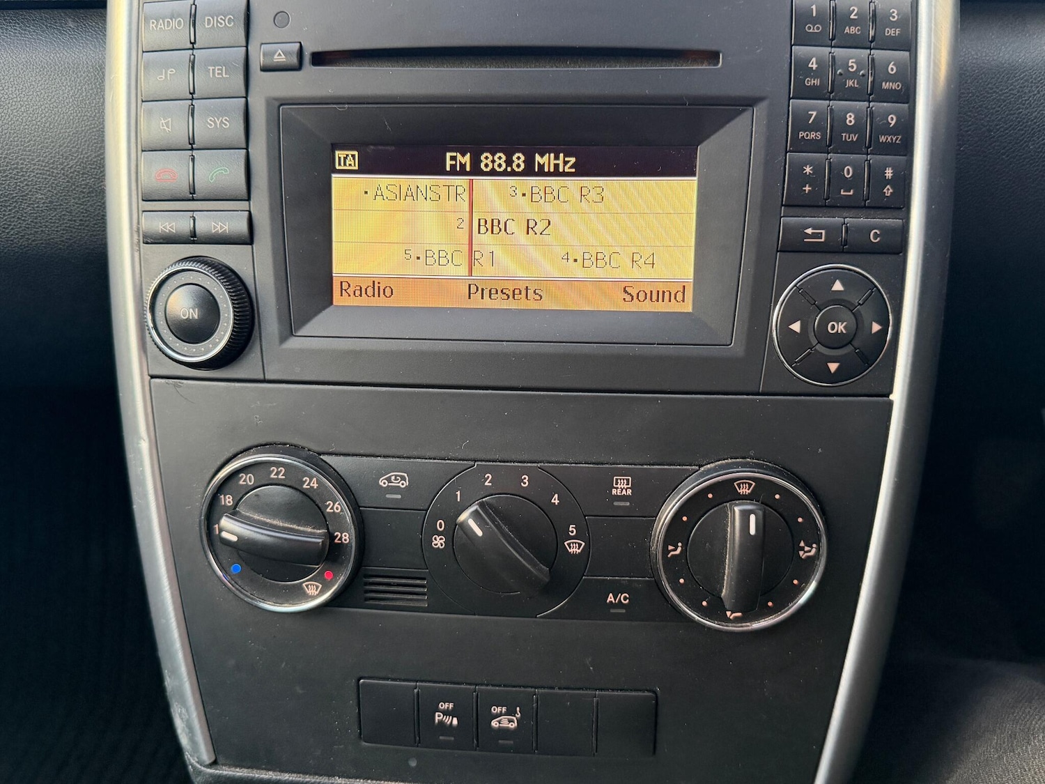 Used Mercedes-Benz A-Class 2010 for sale - 76753184: Photo 44