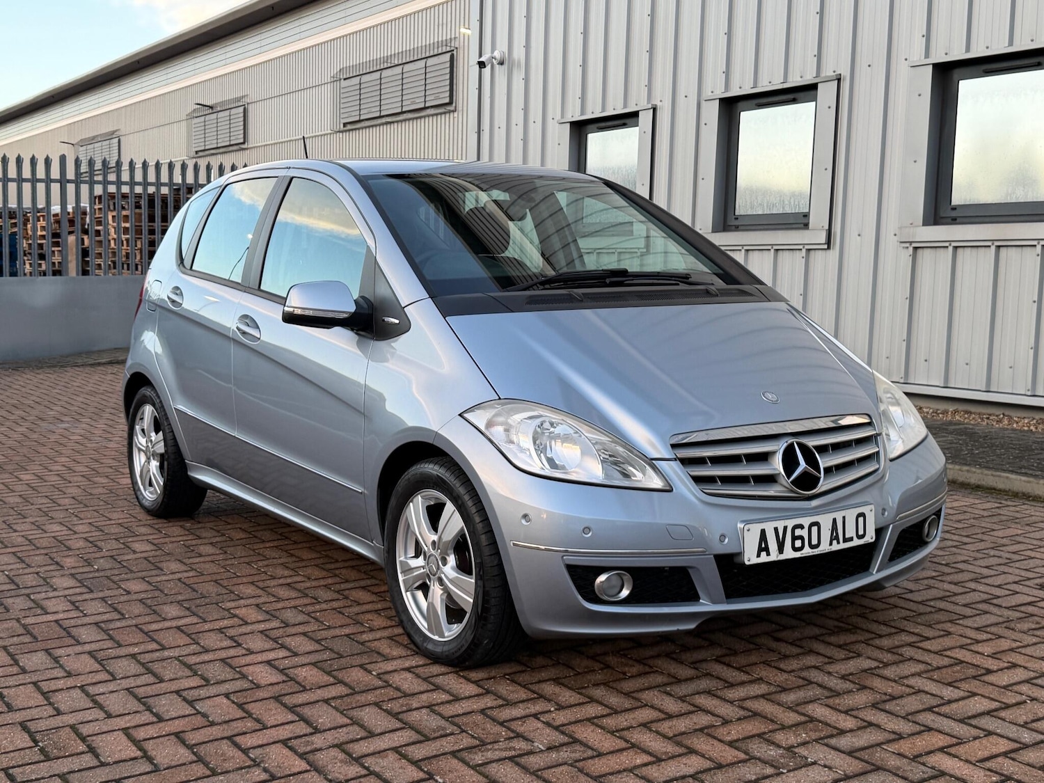 Used Mercedes-Benz A-Class 2010 for sale - 76753184: Photo 5