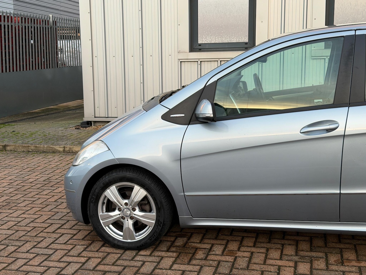 Used Mercedes-Benz A-Class 2010 for sale - 76753184: Photo 8