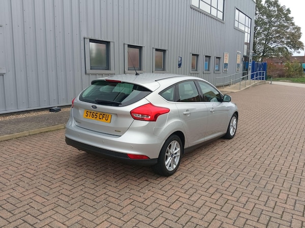 Used Ford Focus 2015 for sale - 76238938: Photo 17