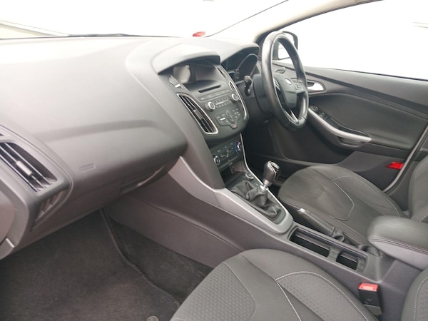 Used Ford Focus 2015 for sale - 76238938: Photo 23