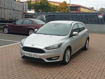 Used Ford Focus 2015 for sale - 76238938: Photo 3
