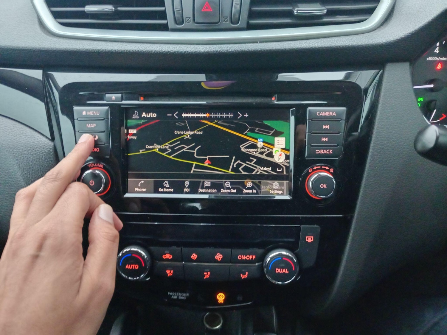 Used Nissan Qashqai for sale - 77215368: Photo 38