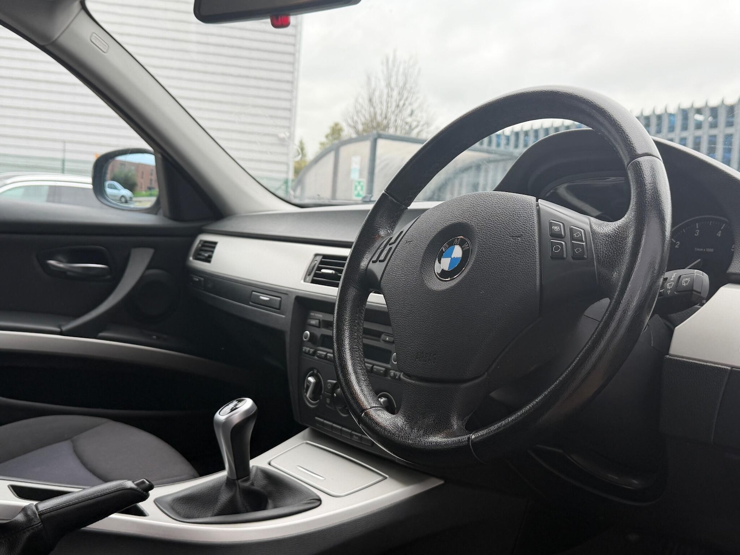Used BMW 3 Series 2010 for sale - 76727727: Photo 14