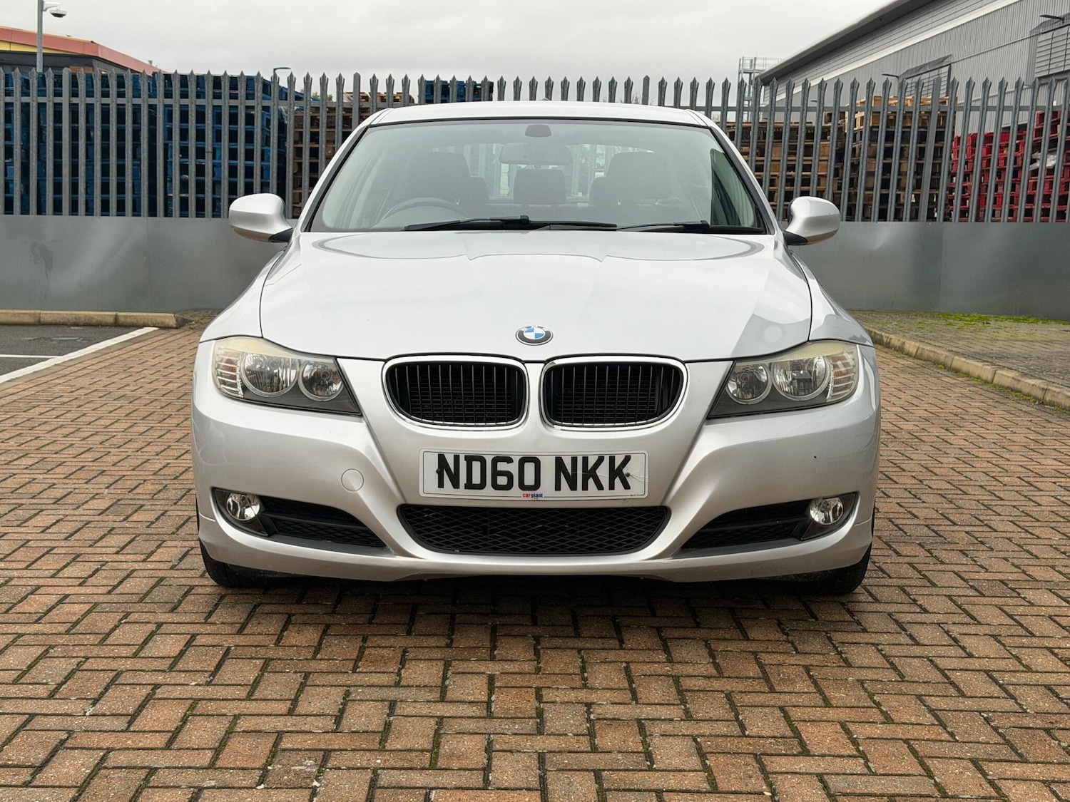 Used BMW 3 Series 2010 for sale - 76727727: Photo 2