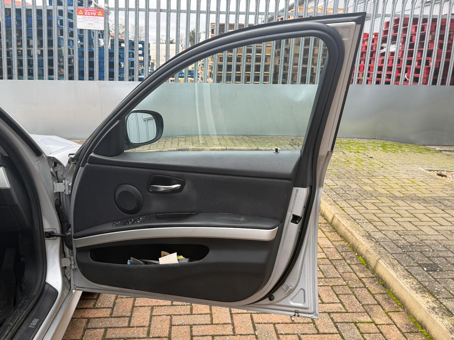 Used BMW 3 Series 2010 for sale - 76727727: Photo 28