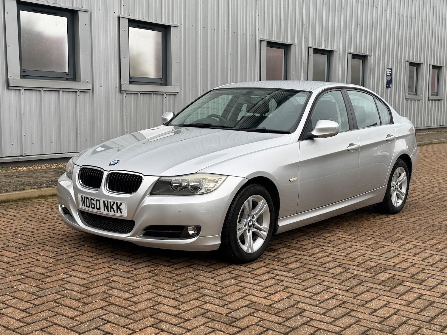 Used BMW 3 Series 2010 for sale - 76727727: Photo 3