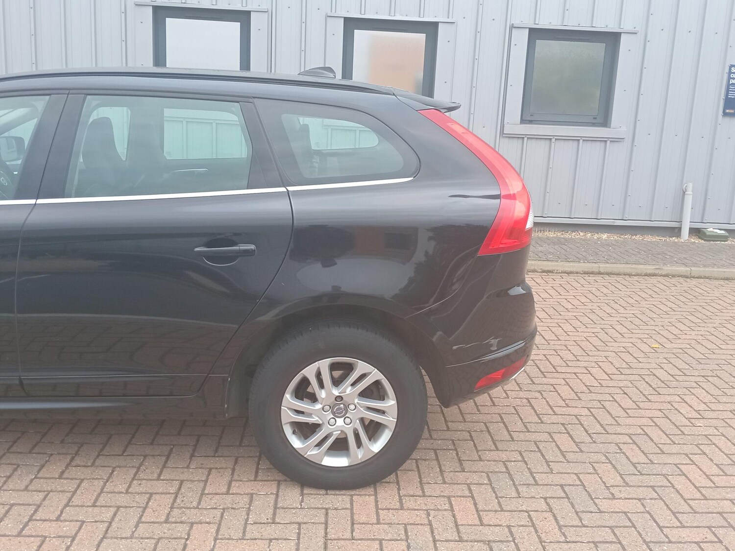 Used Volvo XC60 2016 for sale - 76315058: Photo 35
