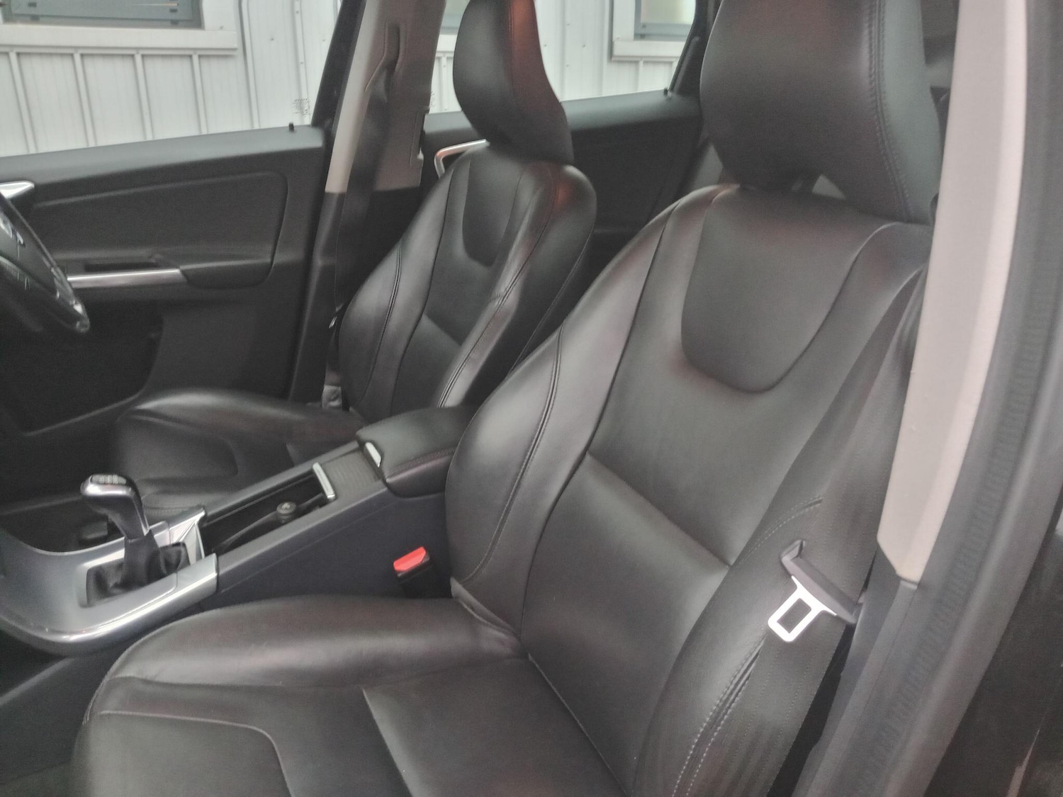 Used Volvo XC60 2016 for sale - 76315058: Photo 40