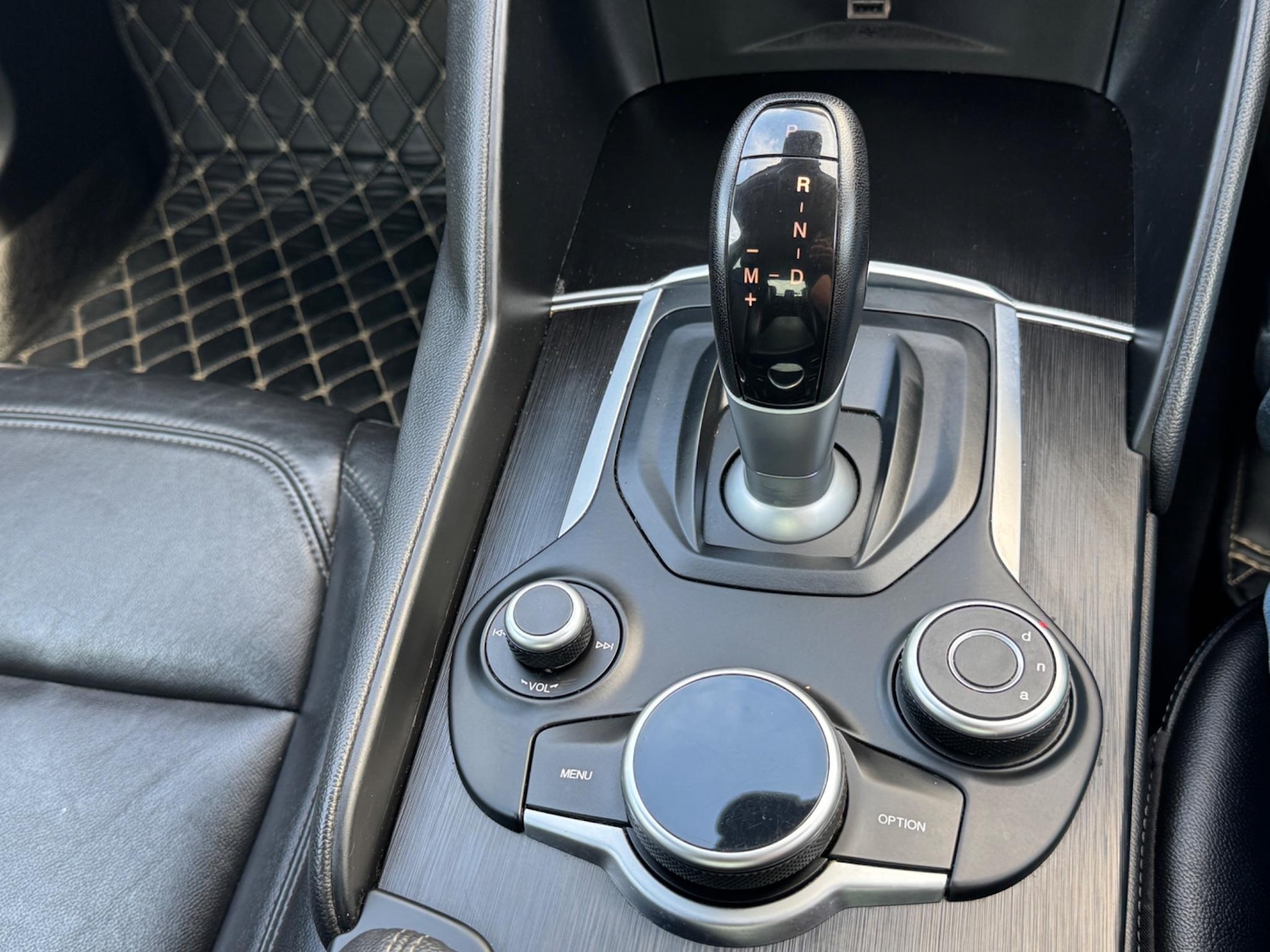 Used Alfa Romeo Giulia 2019 for sale - 76020637: Photo 24